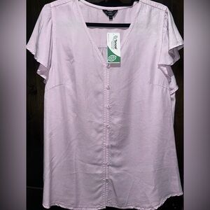 Women's Light Purple Button-Up Top